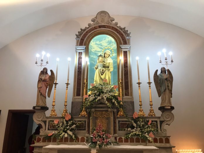 La gioia dell’amore, il vescovo De Luca incontra le coppie che si preparano al matrimonio al Santuario della Madonna della Difesa