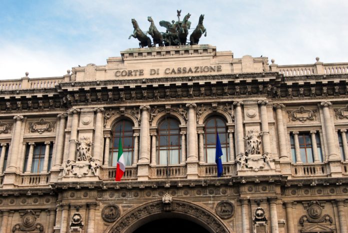 Sentenza della Cassazione, diritto riconosciuto ma la politica resta distante