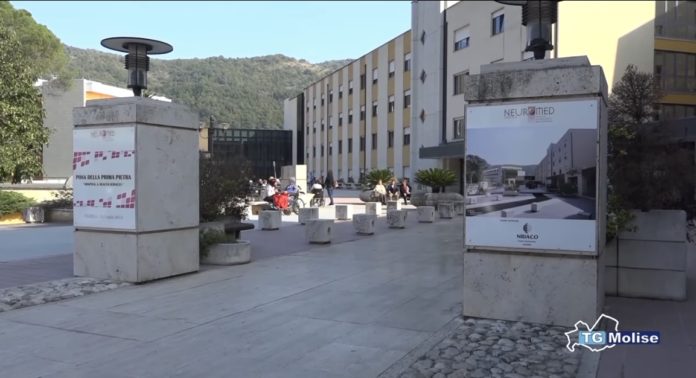Termoli, cade da cavallo: la ragazza di 15 anni si è svegliata dal coma