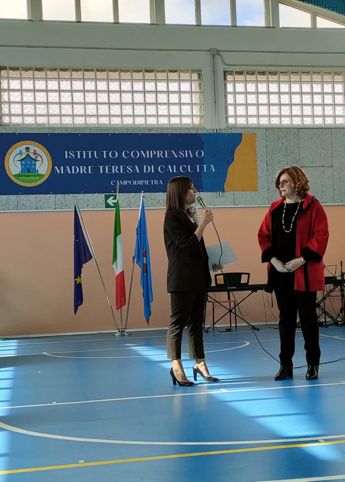 Inaugurata a Ferrazzano la nuova palestra della scuola