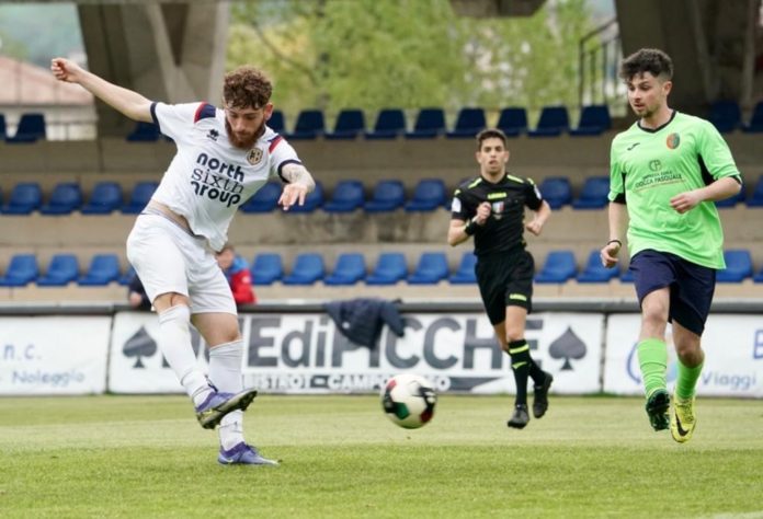 Calcio, Eccellenza, domenica ultima giornata di campionato. Il quadro complessivo del torneo a 90 minuti dal termine