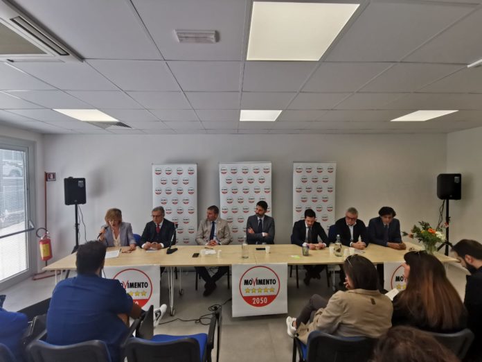 Gravina: “Sto lavorando alla lista del Presidente. Rispondo no a chi mi chiede le dimissioni da Sindaco”