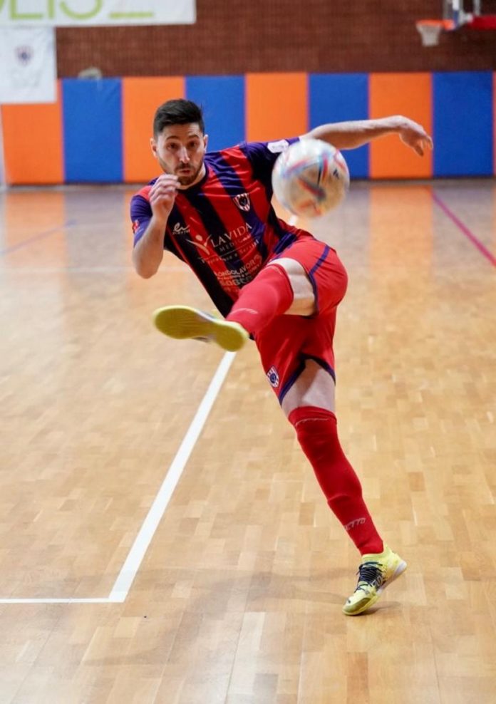 Calcio a 5,Cln Cus Molise, resta anche Renzo Di Lisio. “Per me una nuova entusiasmante sfida. Orgoglioso di vestire ancora questa maglia”