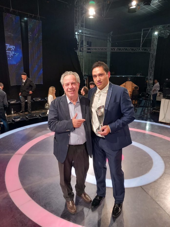Isernia, Xcanto: Roberto di Pasquale vince il premio della Critica