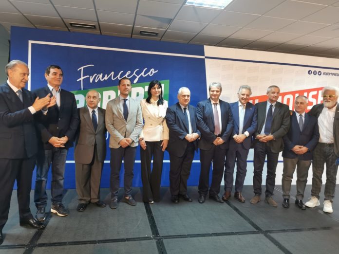 Il Centrodestra si stringe compatto attorno a Francesco Roberti. Presentata la sua candidatura