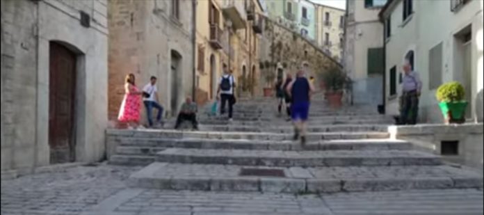 Successo per la prima gara podistica “dentro le mura” della Città di Trivento: il centro storico si rimette in marcia