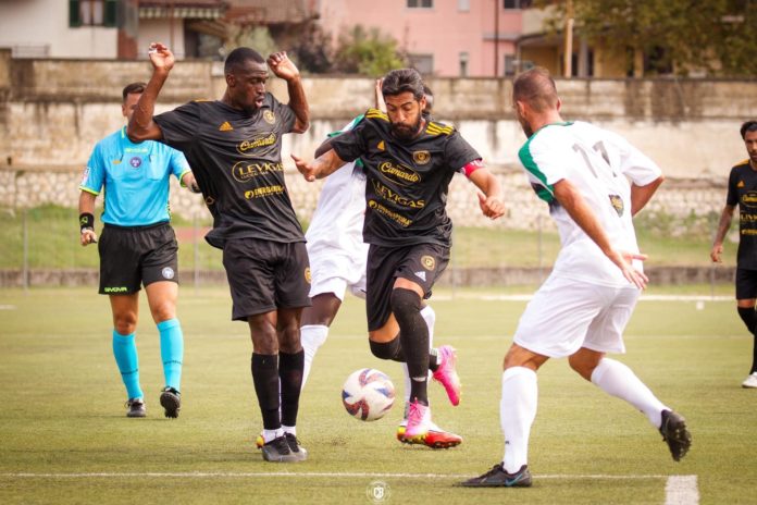 Calcio, serie D, Atletico Ascoli – Campobasso: per Mosconi dubbio Corvino, Ricamato ok. La probabile formazione. Rossoblu con oltre 200 tifosi al seguito