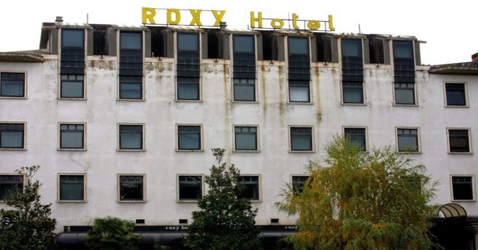Addio Roxy, la Regione vende l’ex hotel. Torna l’idea di un polo istituzionale nell’area Romagnoli