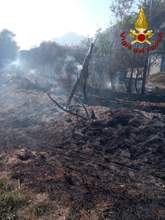 Incendi in provincia di Isernia, danni a linea Telecom e a impianto di sollevamento acqua