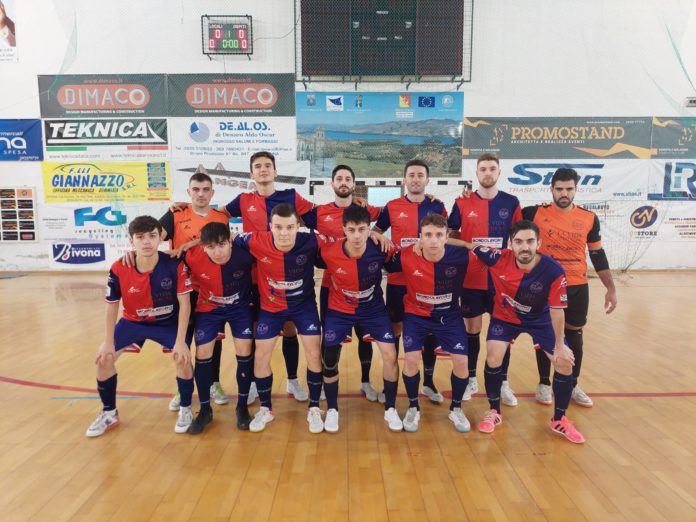 Calcio a 5, A2 elitè, Cln Cus Molise battuto a Regalbuto, reazione tardiva dei rossoblù