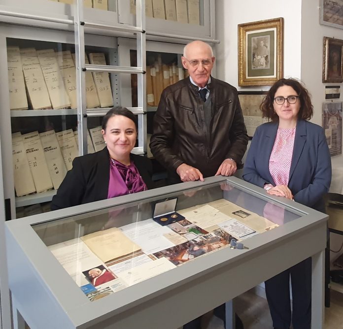 Consegnato a Giuseppe Mammarella l’atto di nomina a “Ispettore Archivistico Onorario”