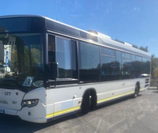 Trasporti, lavoratori ancora senza stipendio: protestano i sindacati isernia terzo bus