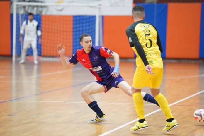 Calcio a 5, A2 elite, Cln Cus Molise, prima vittoria stagionale il Melilli cade al Palaunimol