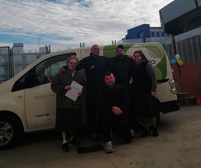 Derrate alimentari Cir Food consegnate alla Caritas di Termoli