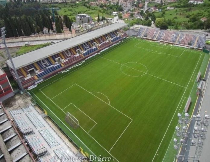 Calcio, Serie D, pienone allo stadio Gran Sasso. Negati altri biglietti per la tifoseria del Campobasso. Domani anticipo Fano – Samb