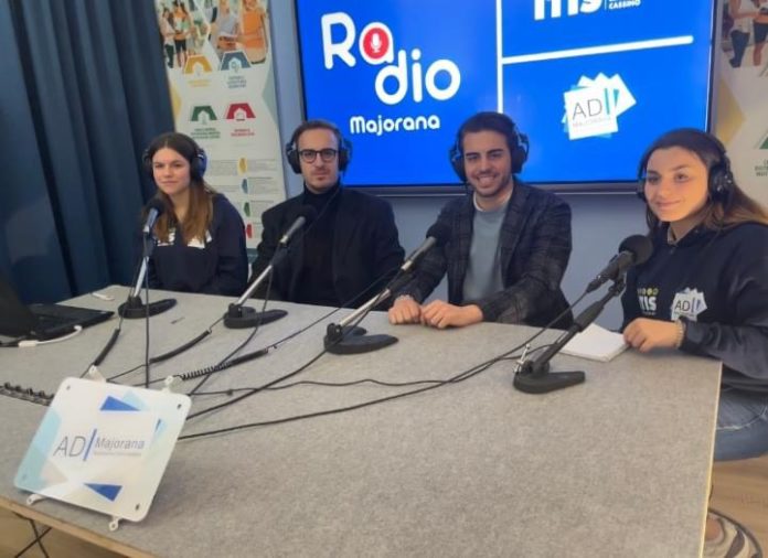 Settimana della tecnologia: la Elcom distribuzione Srl ospite dell’Iris E. Majorana