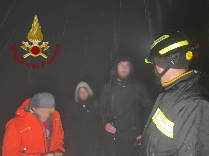 Due ragazzi dispersi sul Matese, trovati e portati in salvo da Carabinieri Forestali e Vigili del Fuoco