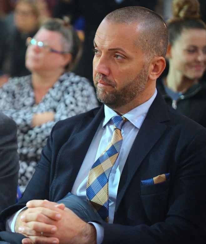 GIORNATA DELLA MEMORIA, L’ASSESSORE MICHELE BARILE:“CONTRASTARE ODIO ATTRAVERSO RESPONSABILITA’ COLLETTIVA”