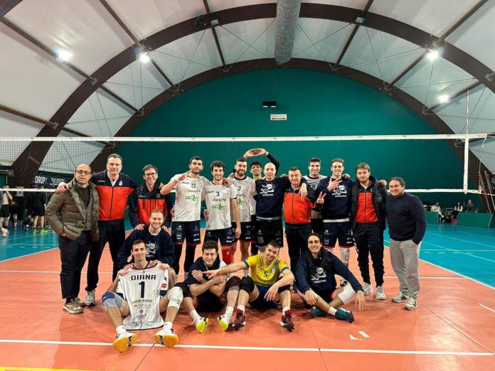 Volley, Serie B, EnergyTime Spike Devils, tredicesimo successo in campionato: il fanalino di coda Fenice Roma deve arrendersi alla leader