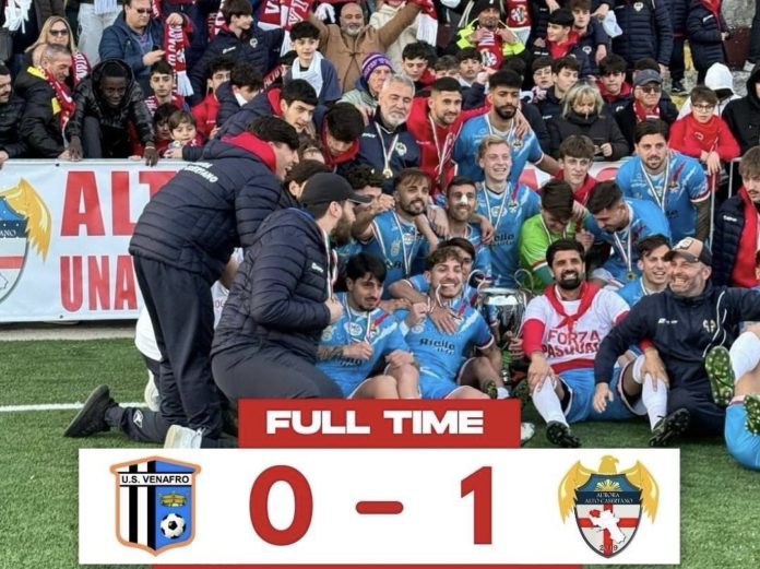 Calcio, finale di coppa Italia, Casertano campione, decisivo il rigore di Mancino per regolare il Venafro