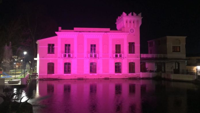 Palazzina Liberty in viola per la Giornata Internazionale dell’Epilessia