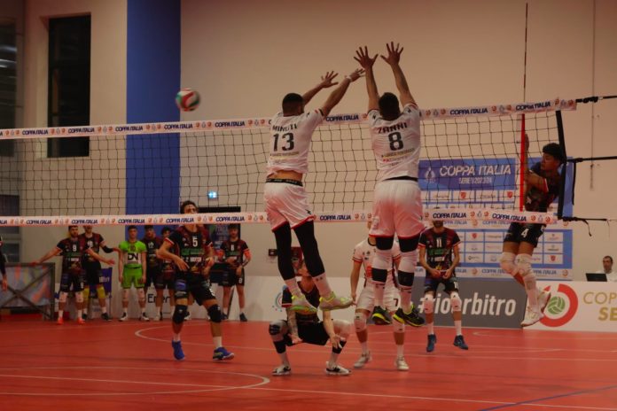 Volley, EnergyTime Spike Devils Campobasso, è festa grande in Coppa. I rossoblù conquistano la finalissima del tabellone di B maschile contro Castelfranco