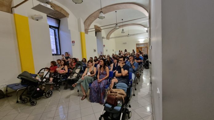 Corso di BLS pediatrico: 80 genitori pronti ad apprendere le manovre di intervento in caso di emergenza