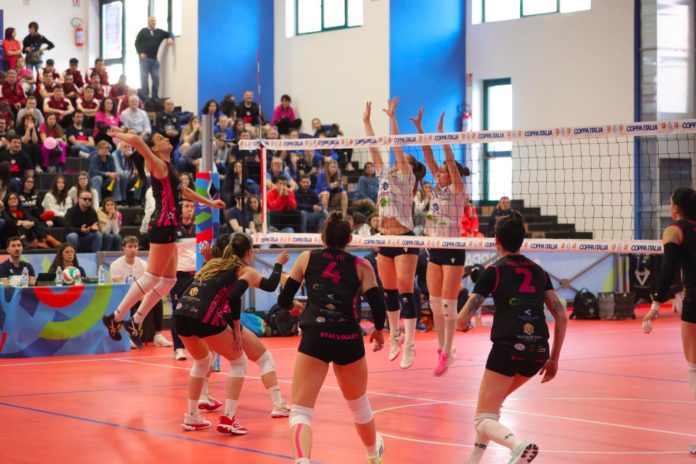 Volley, Final Four Coppa Italia B2 femminile, Bisceglie alla finale. Al tie-break si arrende Alessandria. Nell’ultimo atto sarà sfida con l’Alseno