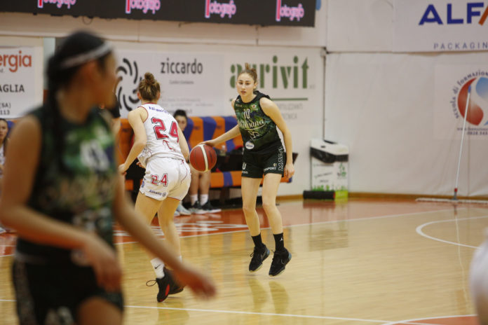 Basket, under 19, la Molisana Magnolia, salta il tris a Battipaglia: campobassane beffate allo sprint. In semifinale le rossoblù affronteranno la formazione ospitante. Coach Diotallevi: «Occasione sprecata da alcune rotazioni»