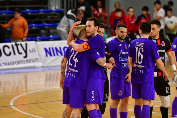Calcio a 5, sosta in tutti i campionati, spazio alle finali di coppa Italia. Il Cus Molise si prepara per il play out