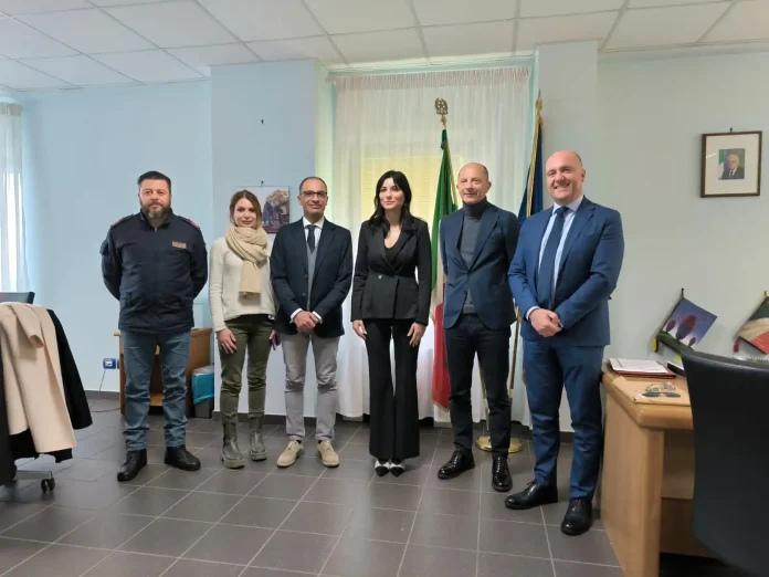 Isernia, le delegazioni di Fratelli d’Italia in visita alla Questura e al comando dei Carabinieri