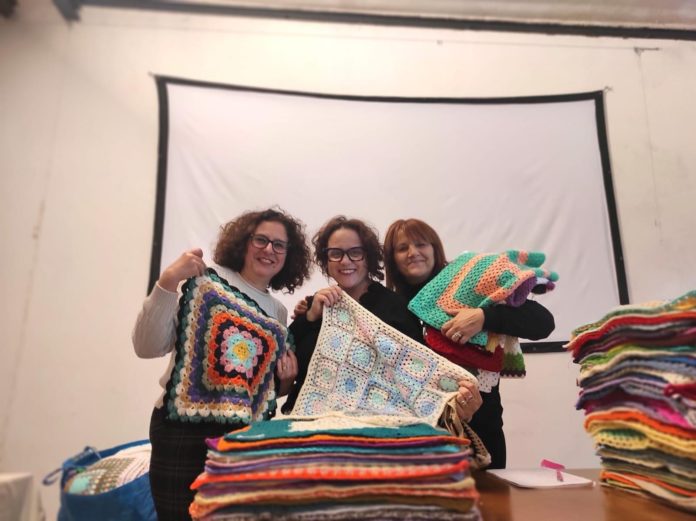 Isernia, Viva Vittoria: il lavoro a maglia diventa contagioso in città