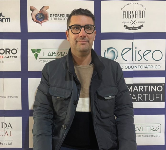 Calcio a 5, Cln Cus Molise, il punto con mister Sanginario: “Uniti e compatti per raggiungere la salvezza”