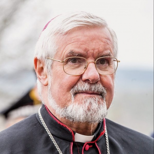 Bregantini celebra la Settimana Santa nella sua Trento: “Guardare la sofferenza degli altri”
