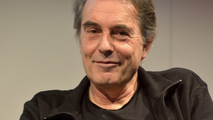 Triplo appuntamento con Carlo Massarini a Campobasso: due show a teatro e la presentazione del suo nuovo libro