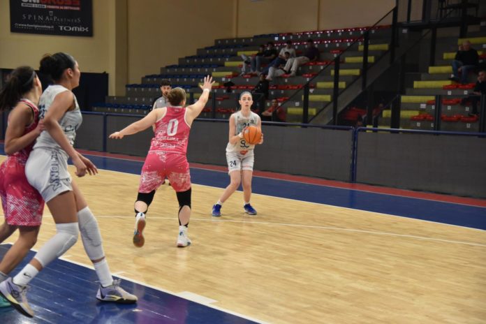 Basket, Serie B, la Molisana Magnolia, buona la prima con Battipaglia. La sintesi di coach Gabiele Diotallevi: «Commesso qualche errore difensivo, ma c’è soddisfazione per l’exploit»