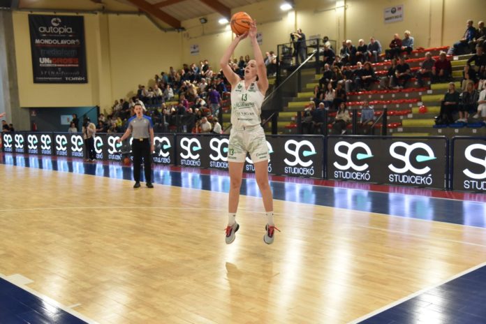 Basket, A1, la Molisana Magnolia, ultima di regular season a Bologna per sfidare la Virtus. Il tecnico Sabatelli indica la rotta: «Concentrarci solo su noi stessi e lavorare con forza sull’aspetto difensivo»