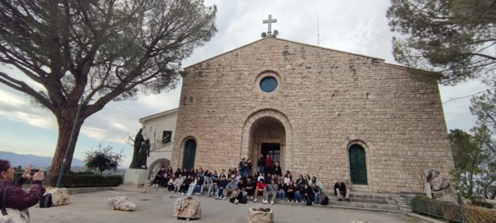 Scambio culturale tra 19 studenti del Pertini di Campobasso e un liceo francese