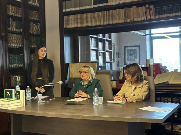 Isernia, Marilena Ferrante presenta l’antologia Giro del mondo in 80 racconti