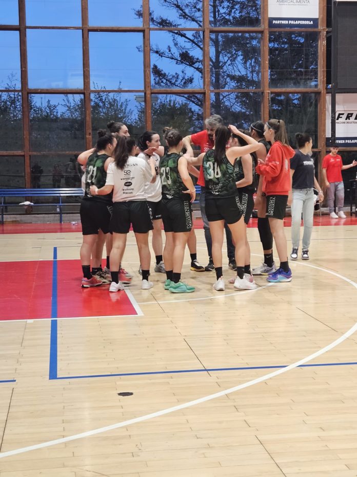 Basket, Serie B, la Molisana Magnolia per la serie B accesso alla semifinale con Ariano. Nonostante la sconfitta di 14 lunghezze, le campobassane si conquistano l’accesso alla top four del torneo cadetto