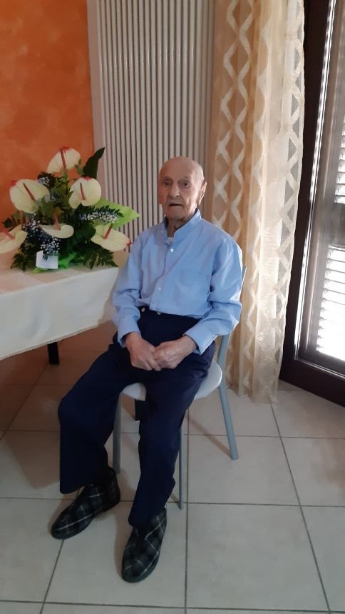 Addio al nonno del Molise, è morto Michele Cicora: aveva 110 anni