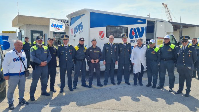 Donazione sangue, Avis e Guardia di Finanza insieme