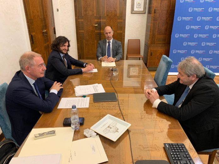 Gigafactory, il governatore Roberti incontra il ministro Urso