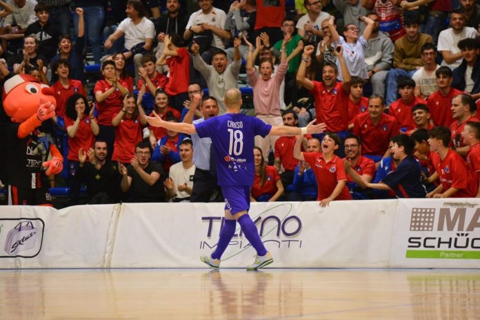 Calcio a 5, in A2 elitè domani ritorno dei play out tra Capurso e Cus Molise. Cussini obbligati al successo. In A1, questa sera, gara 3 tra Roma e Pesaro