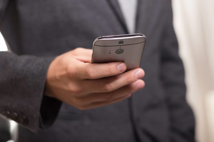 La nuova frontiera delle truffe: smartphone sotto attacco
