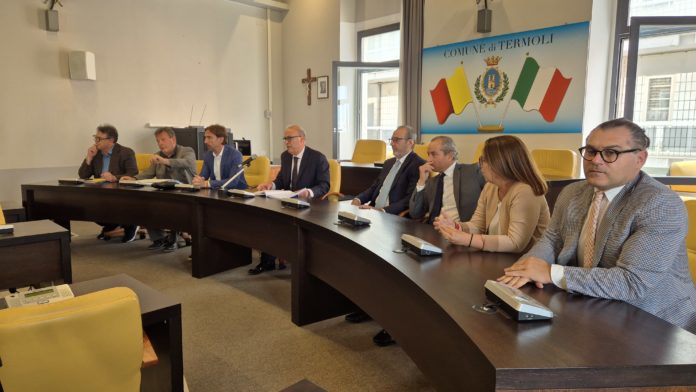 Termoli, proclamati gli eletti in Comune. C’è il colpo di scena: Fratelli d’Italia perde un seggio che va alla Lega. Ma il partito della Meloni annuncia ricorso