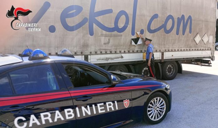 Venafro: trasporta immigrati clandestini, arrestato dai carabinieri