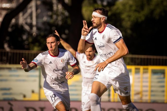 Calcio, Campobasso: diverse trattative per i lupi. Romero e Di Nardo possono restare. A Termoli conferma per Colarelli