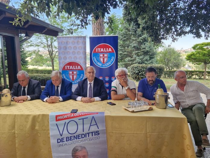 Campobasso verso il voto. Il centrodestra si stringe attorno ad Aldo De Benedittis