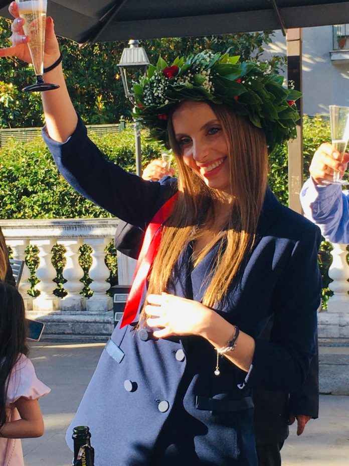 Auguri a Maria Carla Molinari: laurea alla Luiss con 110 e lode